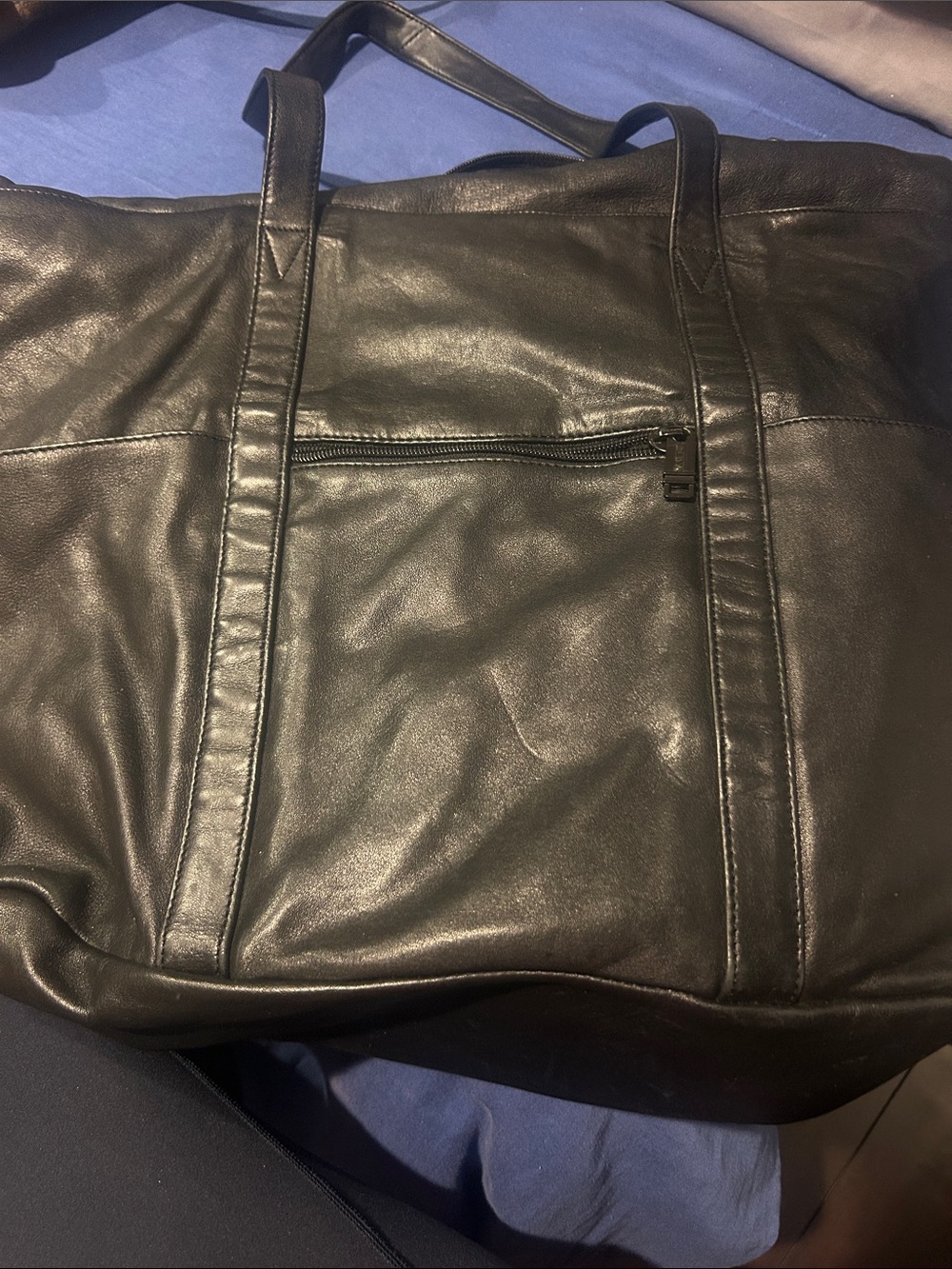 Men's Black Leather Tote Bag - Sleek Carryall Tumi